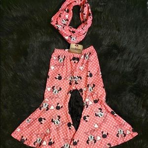 Minny mouse leggings with scarf